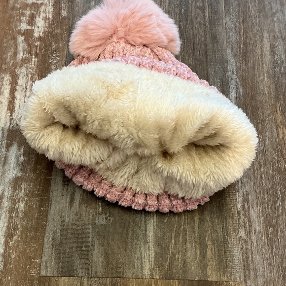 Blush Knit Beanie with Pom-Pom - Picture 2 of 4